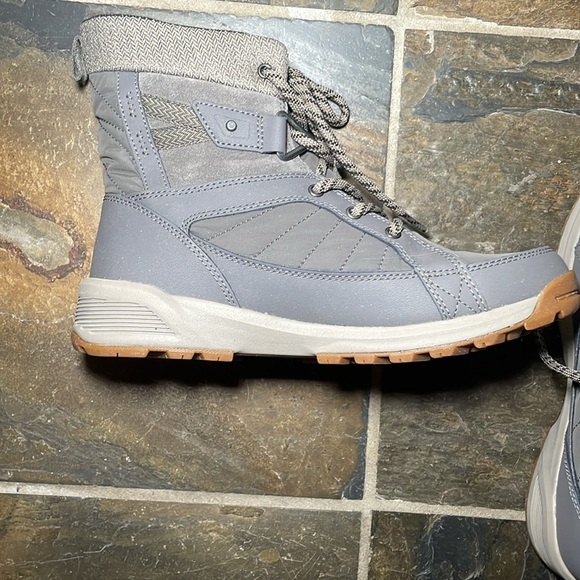 Columbia Alpine Hills Omni-Heat shorty boots sz 8.5 - Picture 4 of 6